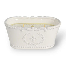 Load image into Gallery viewer, 20oz Marquis Candle Queen of Bourbon