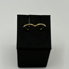 Load image into Gallery viewer, Gold Contour V-Notch Wedding Band