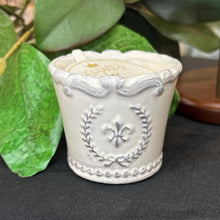 Load image into Gallery viewer, 3oz Marquis Votive- Queen of Bourbon