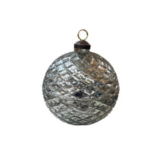 Load image into Gallery viewer, Ornament Trinket Box with Placecard holder