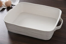 Load image into Gallery viewer, Le Blanc Collection- 11″ x 9″ Rectangular Baking Dish
