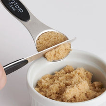Load image into Gallery viewer, Dual-Sided Magnetic Measuring Spoons with Leveler
