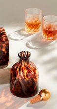 Load image into Gallery viewer, Round Tortoise Decanter