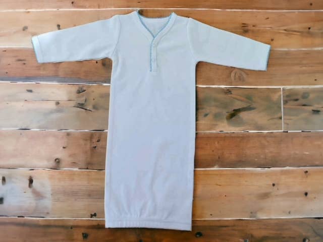 Picot Trim 2 Button Day Gown: Blue Trim / 3 Mos