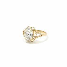 Load image into Gallery viewer, Vintage-Inspired White Topaz Ring