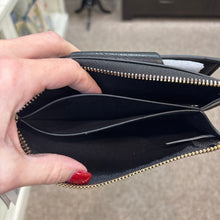 Load image into Gallery viewer, Kyla RFID Wallet- Black