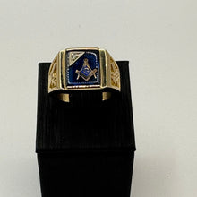 Load image into Gallery viewer, Men’s Masonic Sapphire Ring