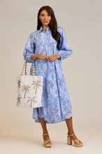 Load image into Gallery viewer, White Coastal Luxe Tote