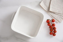 Load image into Gallery viewer, Le Blanc Collection- 8″ x 8″ Square Baking Dish