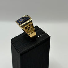 Load image into Gallery viewer, Men’s Masonic Sapphire Ring