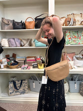 Load image into Gallery viewer, Janae Crossbody- Taupe
