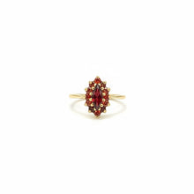 Load image into Gallery viewer, Vintage-Inspired Garnet Cluster Ring