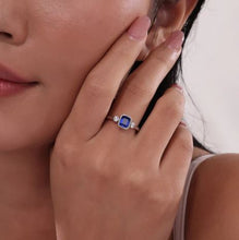 Load image into Gallery viewer, Square September Birthstone Ring