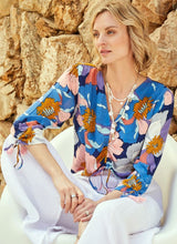 Load image into Gallery viewer, Biba Floral Ruched Top