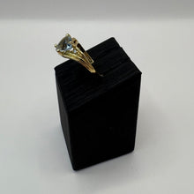 Load image into Gallery viewer, Blue Topaz Ring
