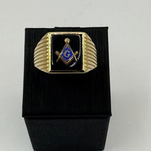 Load image into Gallery viewer, Men’s Masonic Black Onyx Gold Ring