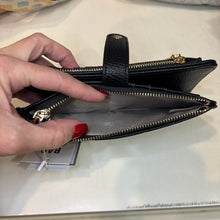 Load image into Gallery viewer, Macy Wallet- Black