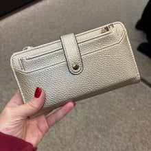 Load image into Gallery viewer, Macy Wallet- Light Gold