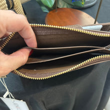 Load image into Gallery viewer, Kyla RFID Wallet- Coffee