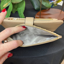 Load image into Gallery viewer, Macy Wallet- Parchment