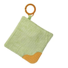 Load image into Gallery viewer, Hetty Highland Cow Crinkle Teether