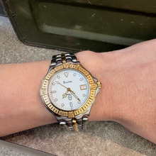 Load image into Gallery viewer, Two Tone Dial Watch 98G10