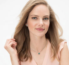 Load image into Gallery viewer, Twinkle Mini Post Earrings