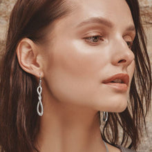 Load image into Gallery viewer, Interlok Twist French Wire Earring