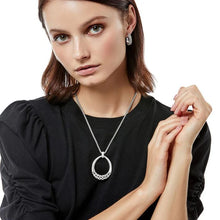 Load image into Gallery viewer, Interlok Braid Drop Necklace