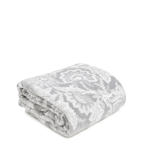 Java Gray & White Plush Throw Blanket