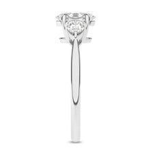 Load image into Gallery viewer, 1.5 ctw 3 Stone Ring