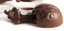 Load image into Gallery viewer, Cast iron key hider, lady bug