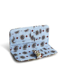 Load image into Gallery viewer, Marrakesh Vines Cream Large Tab Wallet