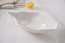 Load image into Gallery viewer, Medium Oyster Bowl