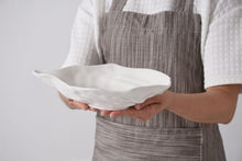 Load image into Gallery viewer, Medium Oyster Bowl