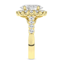 Load image into Gallery viewer, 3 CTW Oval Elegant Halo Ring