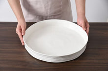 Load image into Gallery viewer, Le Blanc Collection- Round Platter