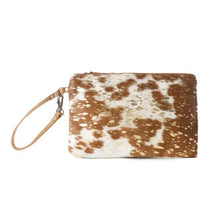 Load image into Gallery viewer, Stardust Pony Western Pouch - Brown