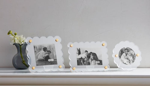 Scallop Acrylic Frame, 3 asst