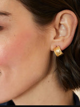 Load image into Gallery viewer, Set Sail Hoop Earrings 14mm Gold