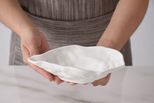 Load image into Gallery viewer, Small Oyster Bowl