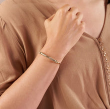 Load image into Gallery viewer, Timeless Beauty Bracelet