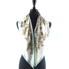 Load image into Gallery viewer, 100% Polyester Butterfly Print Triangle Scarf - Mint