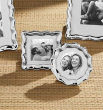 Load image into Gallery viewer, Wavy Metal Mini Frame, 2 asst