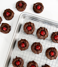 Load image into Gallery viewer, Quarter Sheet Baking Rack