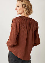 Load image into Gallery viewer, Cheri Blouse