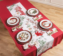 Load image into Gallery viewer, Scalloped Christmas Dinner Napkins - Set of 4