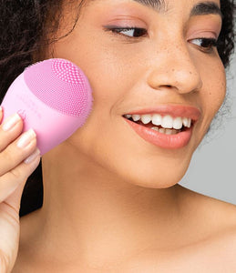 It's a Vibe Sonic Facial Cleanser Brush