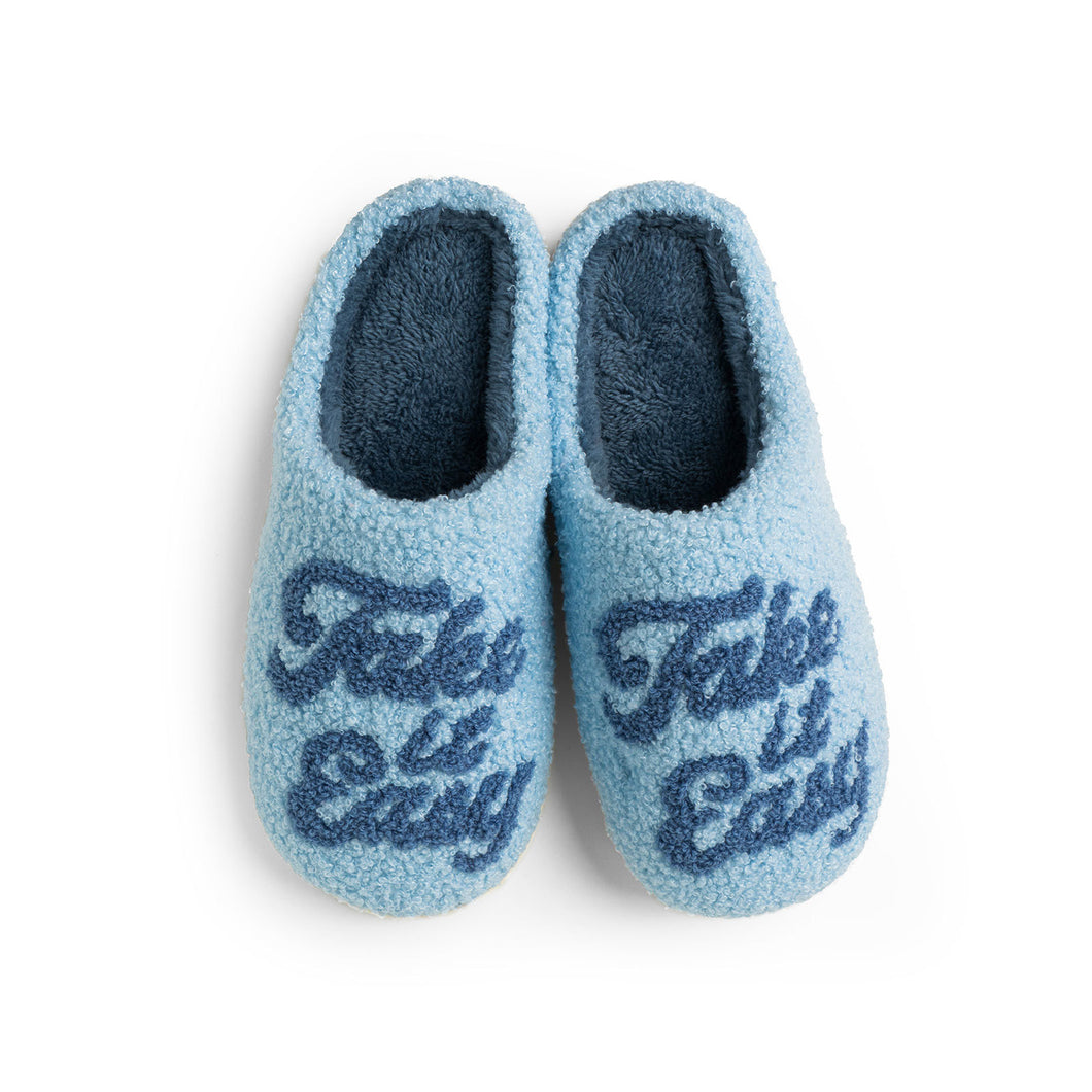 Can you wear slippers outside?– LOUNGERS