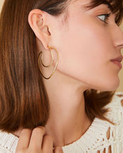 Load image into Gallery viewer, Winding Oak Hoop Earrings Gold